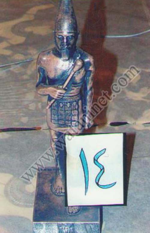 26 نموذج (مقلد) لتمثال الملك مينا من الفضة