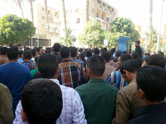 مظاهرات -حاشدة في- جامعة -سوهاج- للمطالبة بإقالة -رئيس -جامعة - الاخوان - مظاهرات (3)