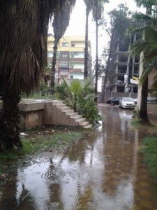 مياه الأمطارتحاصر محكمة كفر الدوار 1