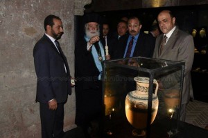 محافظ الأسكندرية يزور كنيسة إيفا أنجيلسموس للروم الأرثوذكس 1