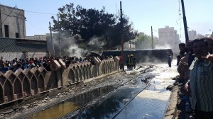 إنقلاب شاحنة محملة بالبنزين تثير الذعر   في الإسكندرية 4