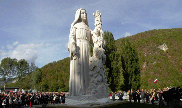 تمثال القديسة ريتا1