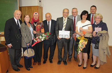 جامعة بيتش تكرم نائب رئيس الاتحاد الدولي لجراحة الأطفال بالمجر  (1)