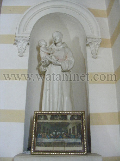 رقم  11     تمثال لقديس من الكنيسة  الكاثوليكية copy