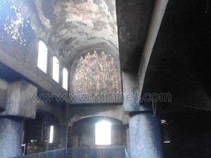 الأنبا يوساب يزور كنيسة المدامود المحترقة ويستقبل محافظ الاقصر7