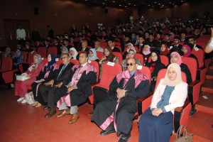 جامعة المنصورة تحتفل بتخرج الدفعة 42 من طلاب كلية الصيدلة1