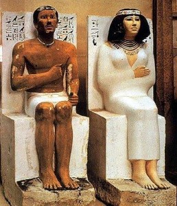 خبير آثار يرصد أشهر مقتنيات المتحف المصري2